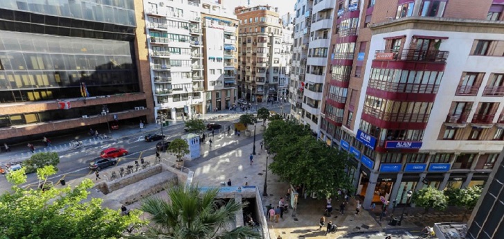 Corpfin compra por 90 millones una superficie comercial en Valencia